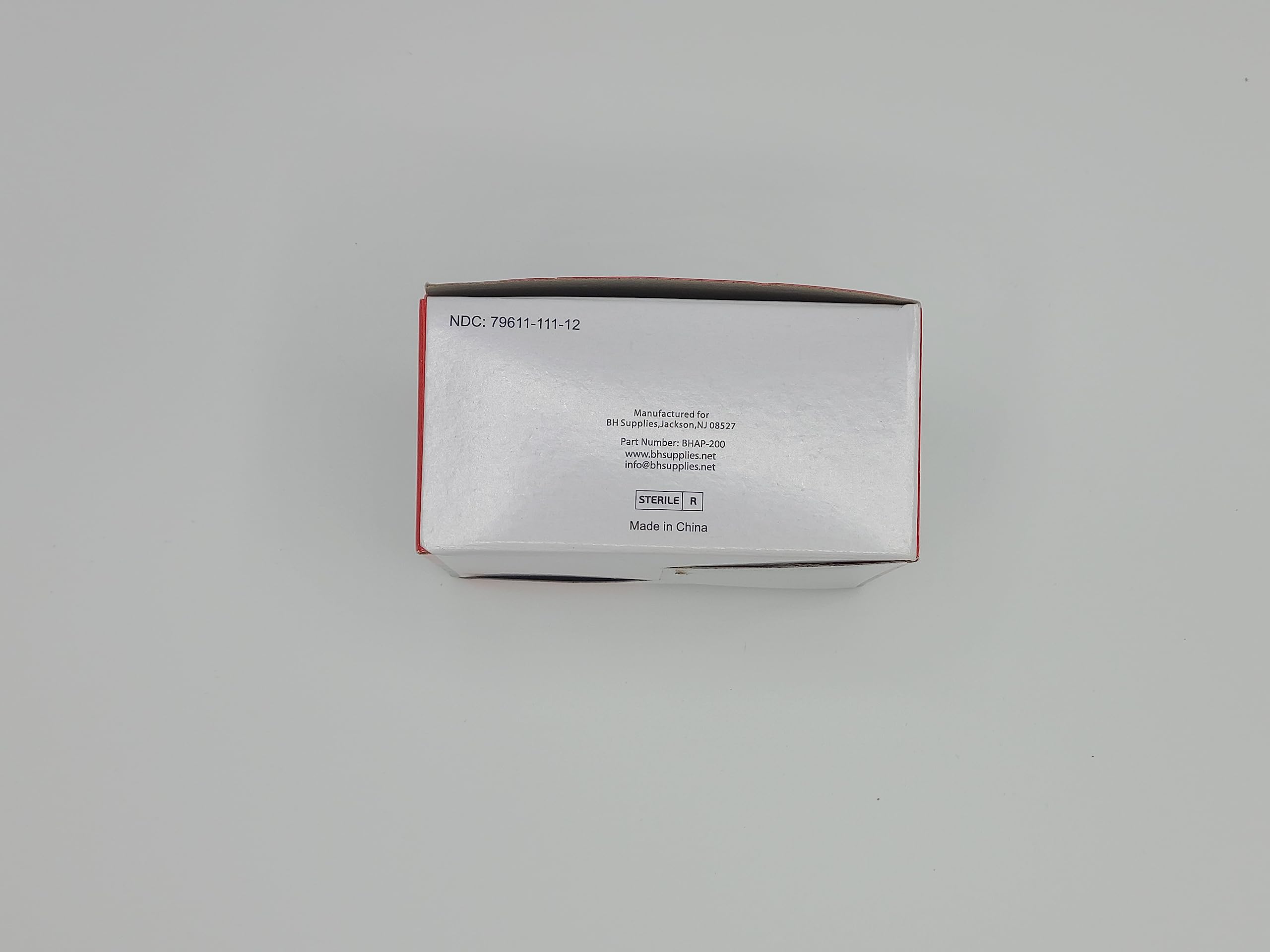 BH Supplies Alcohol Prep Pad Sterile, Medium 2-Ply, 200 Count - Saturated with 70% Alcohol