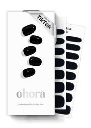 شرائح أظافر جل شبه معالج من أوهورا (Ohora Semi Cured Gel Nail Strips (O Onyx)) - داكن، مصمت، يعمل مع أي مصباح UV/LED، جودة صالونات التجميل، يدوم طويلاً، سهل التركيب والإزالة - يتضمن قطعتي تنظيف الأظافر ومبرد أظافر وعصا خشبية