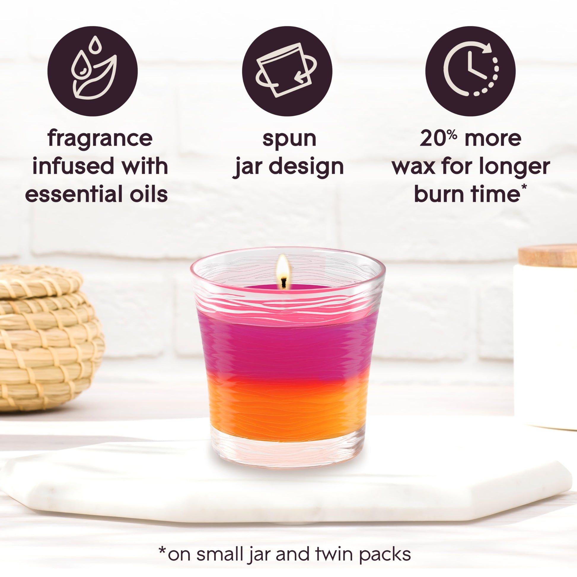 Glade 1-Wick Scented Candle Jar, 2in1 Hawaiian Breeze & Vanilla Passion Fruit, Air Freshener Infused with Essential Oils, 4.08 Oz, 2 Count
