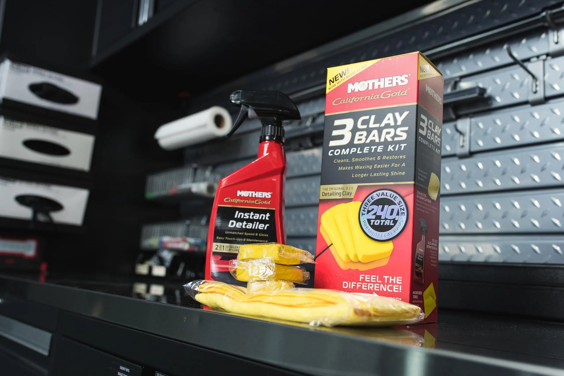 Mothers 07240 California Gold Clay Bar System