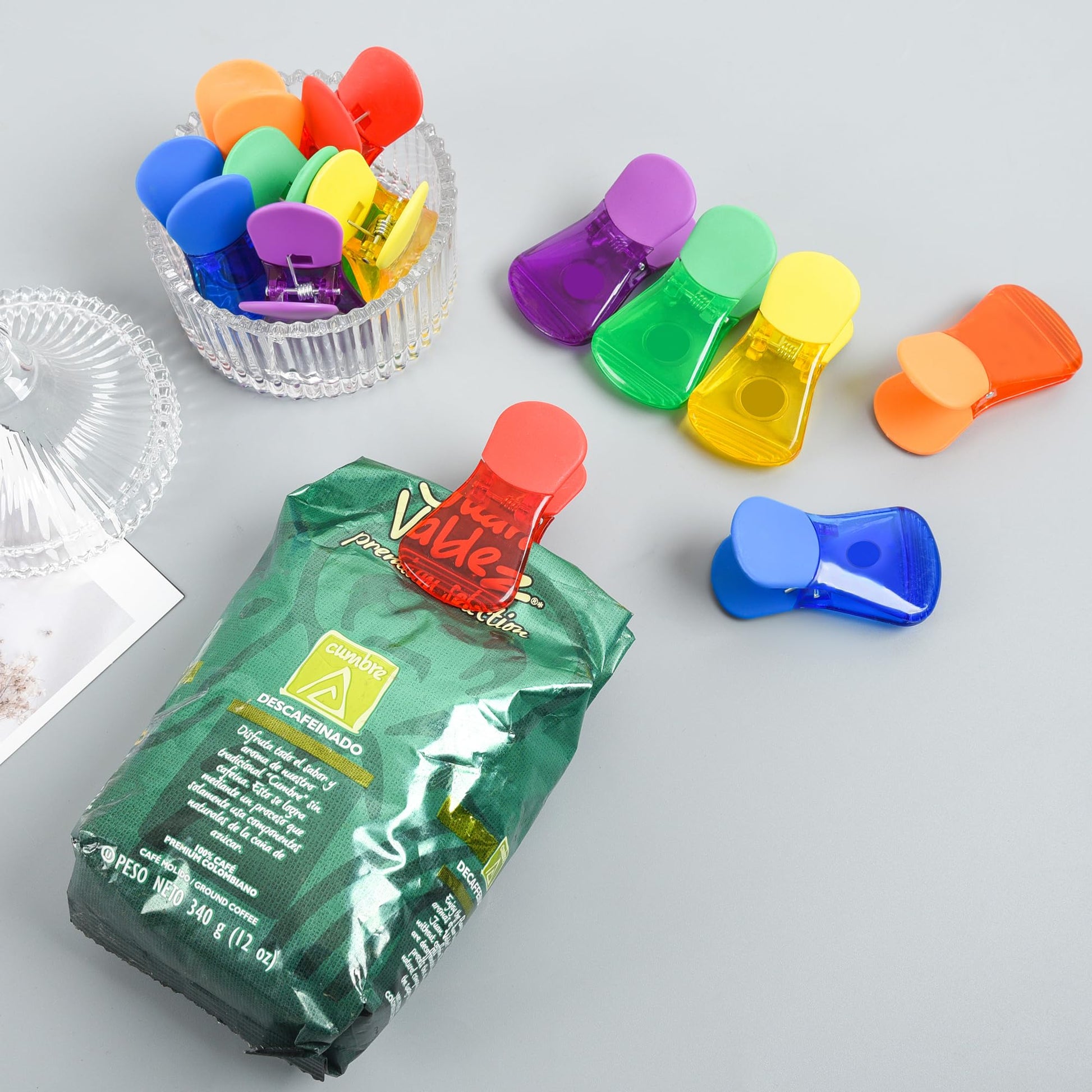 Ninth Five Bag Clips, 12 Pack Food Chip Snack Bag Sealing Clips, Color Refrigerator Magnet Clips Air-Tight Clips for Home Kitchen Storage